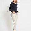 Silhouette Laurie | Chloe Slim Crop - Grey Sand