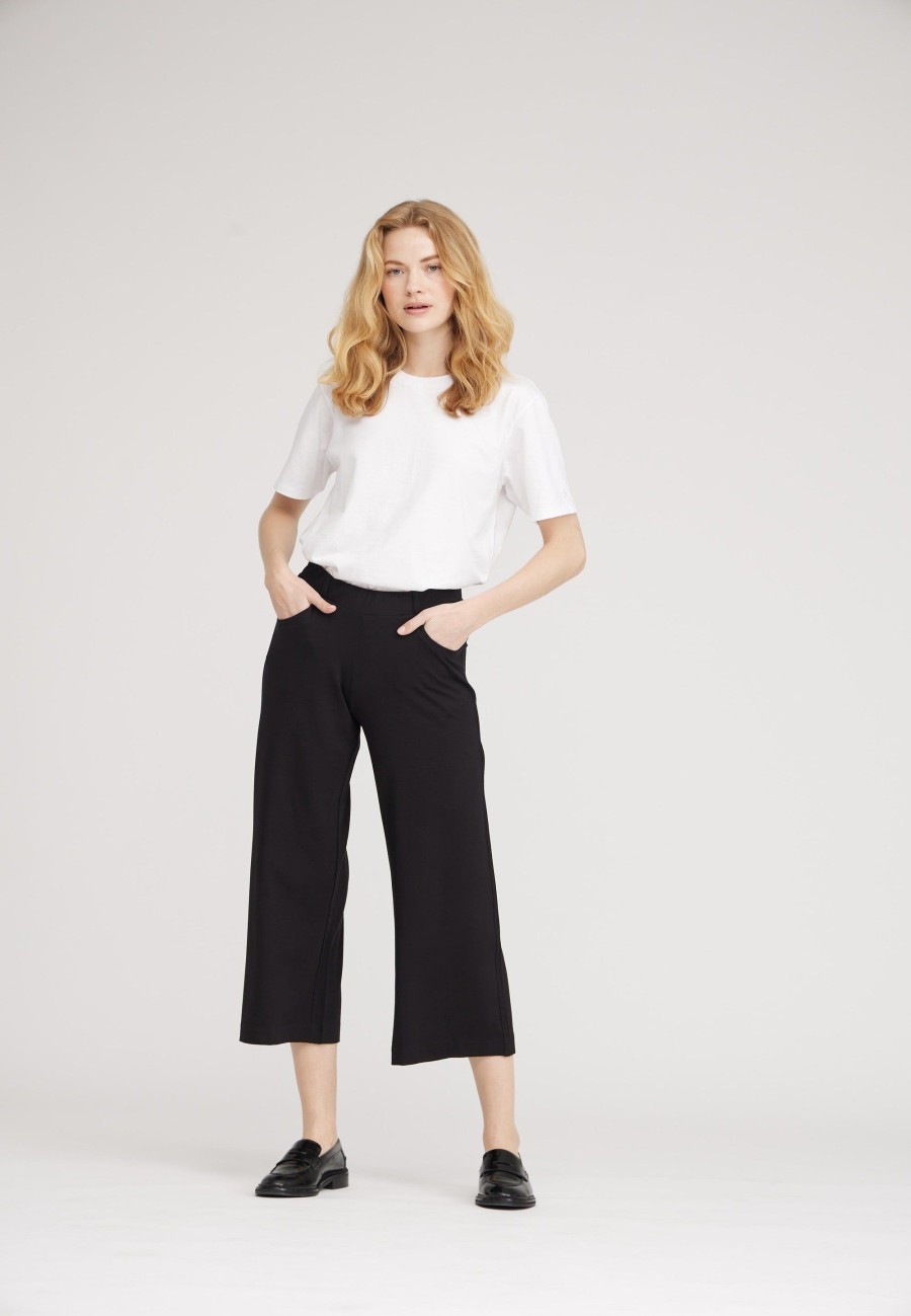 Silhouette Laurie | Donna Loose Jersey Crop - Black