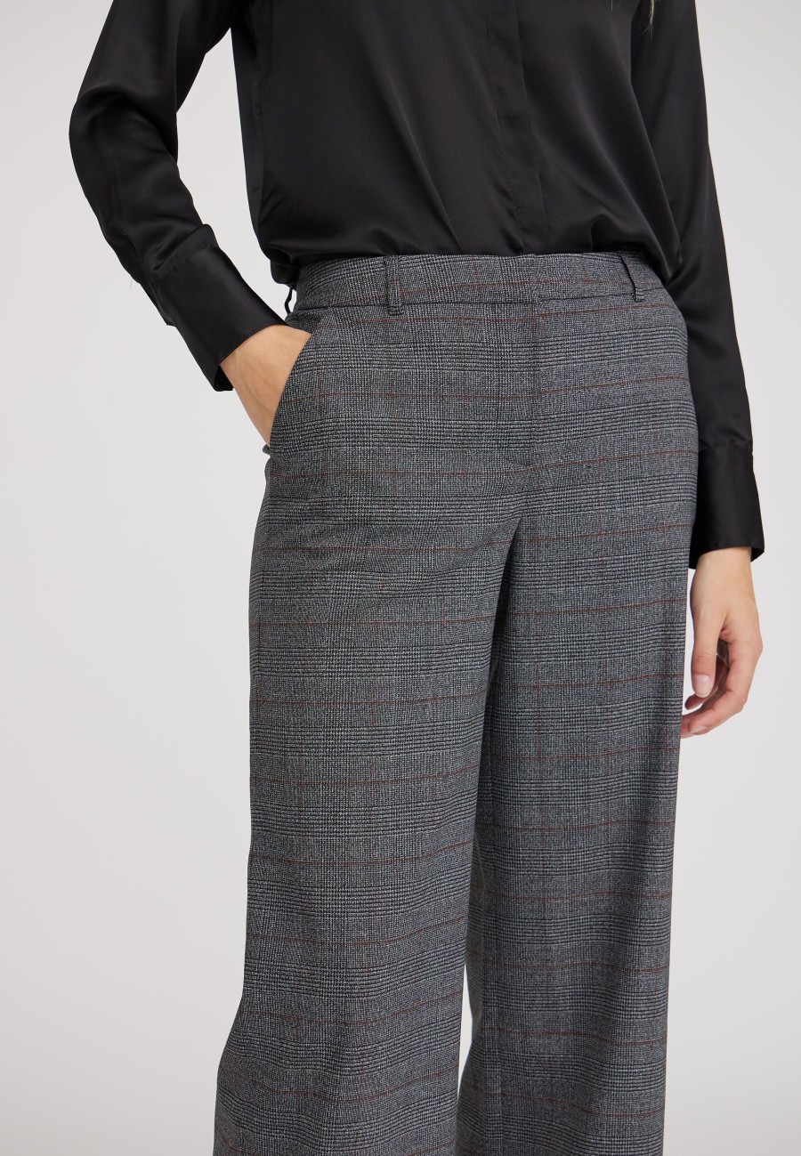 Silhouette Laurie | June Loose - Medium Length - Anthracite Tartan Check