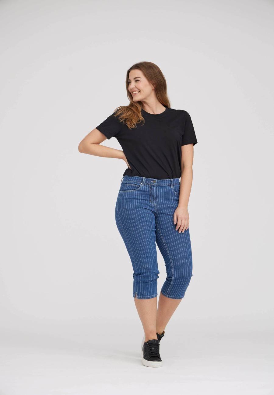 Silhouette Laurie | Charlotte Regular Capri Medium Length - Blue Denim Stripe