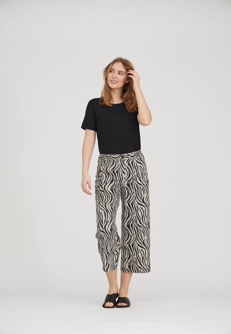 Silhouette Laurie | Hilde Loose Crop - Grey Sand Print