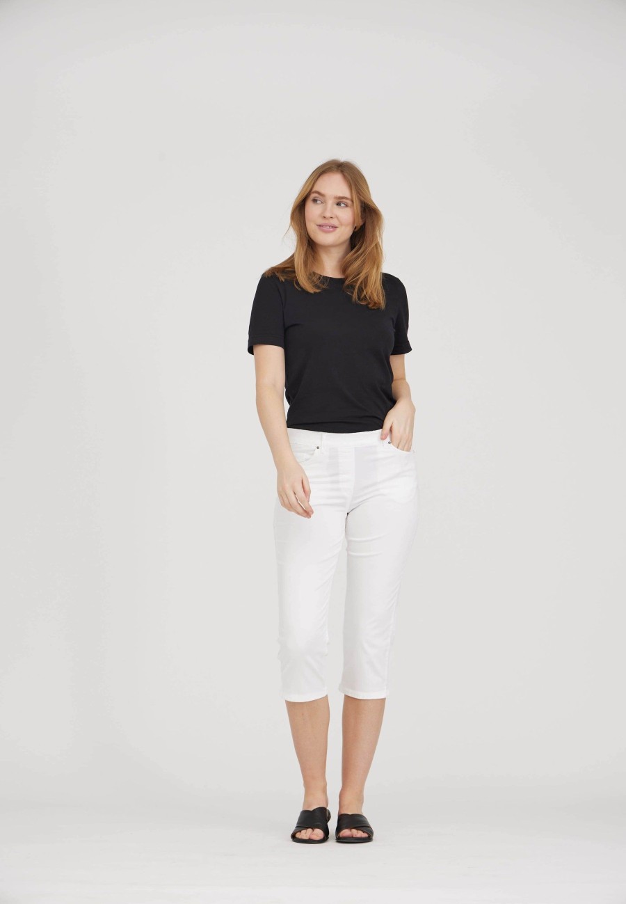 Silhouette Laurie | Hannah Regular Capri Medium Length - White