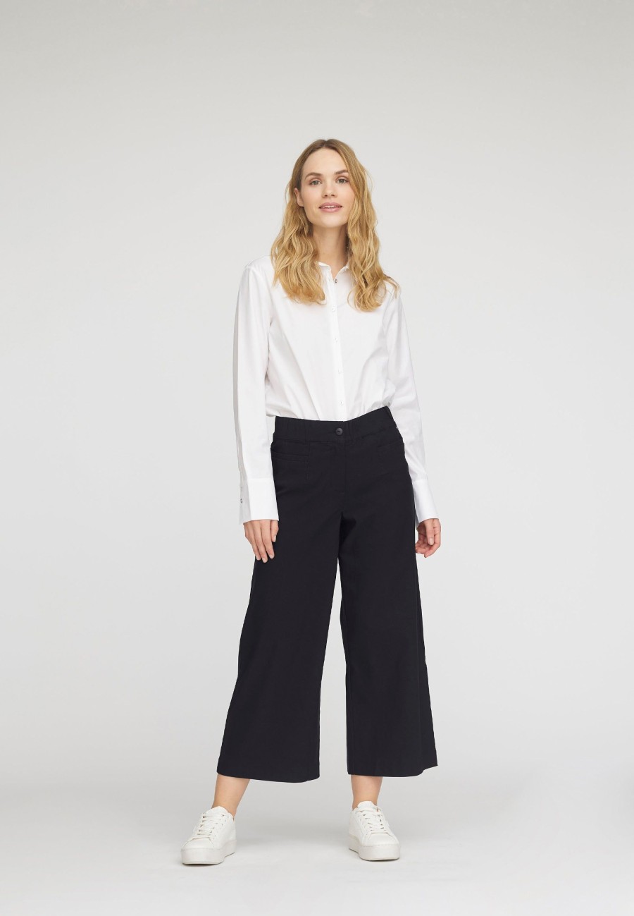 Silhouette Laurie | Lester Loose Crop - Black